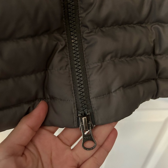 Eddie Bauer Grey Quilted Coat - Picture 10 of 16